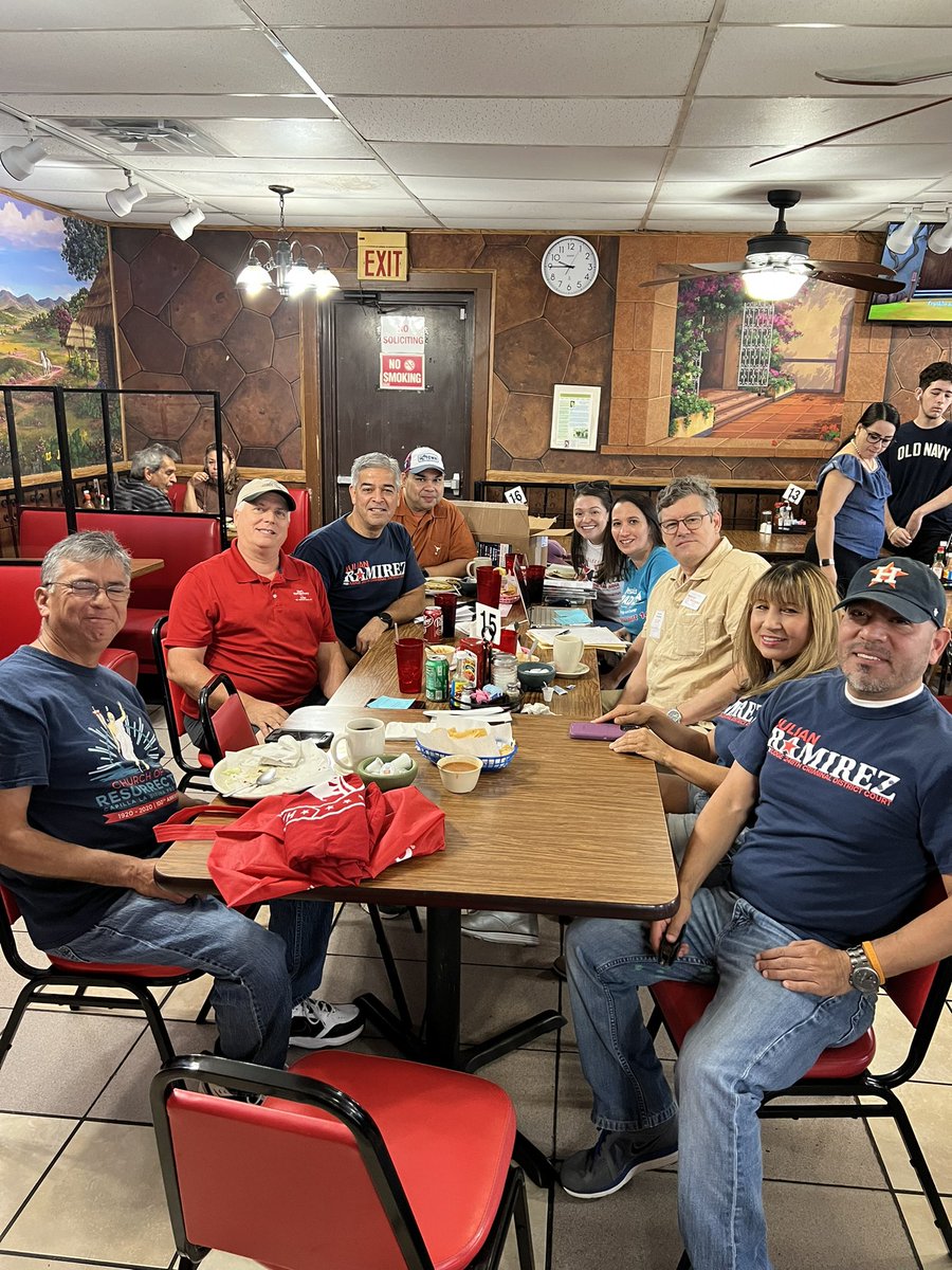 JudgeAntu's tweet photo. But first, breakfast tacos. Walking every corner of this county to tell voters about the importance of this November election! 23 more days until early voting! #JudgeAntu #RepublicanJudge @HarrisCountyRP @jrcd98 https://t.co/QgrkJipYM4