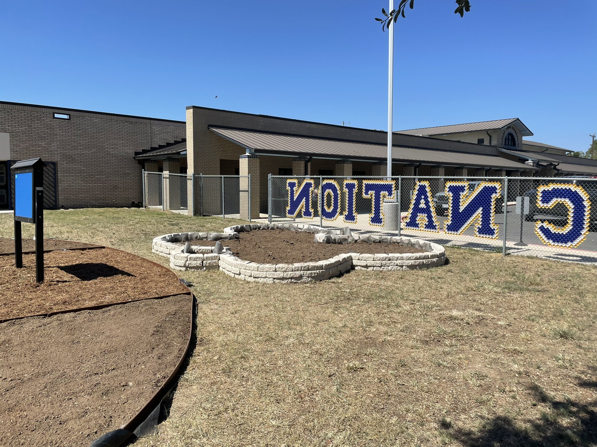 Carlos Coon Elementary on Twitter "Now for the big reveal! After pics