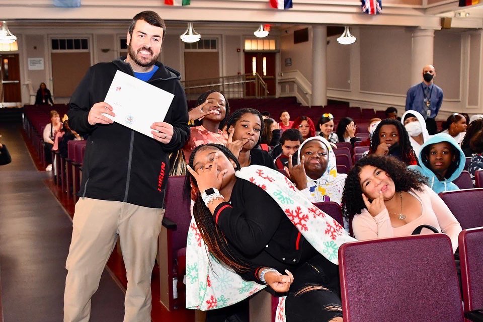 LosonROC's tweet photo. FUN FRIDAY WAS… FUN!  I love when the @RCSDMonroe Lower award ceremony is scheduled at the perfect time to have lots of winners in my class.  #highfives #celebrate @RCSDNYS #jeweloftheday 📸 @ChasDevries https://t.co/qWC9nMnf55