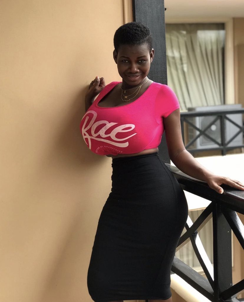 OdameWatara's tweet photo. Rate outta 10🤔

Can someone make my weekend 🤕 https://t.co/tNUjfl2If5