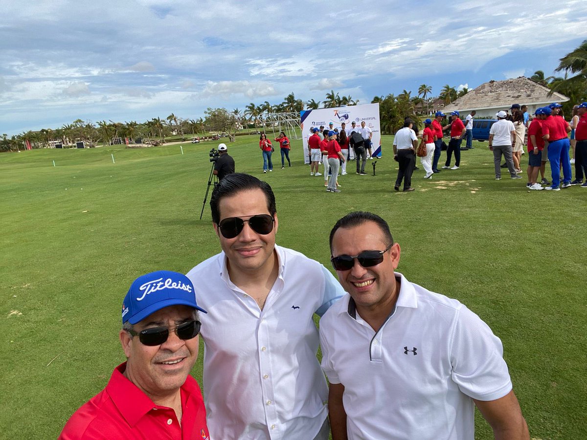 oasegurosrd's tweet photo. Atrio Seguros se une al 7mo. Torneo de Golf Adocose 2022 @adocose ⛳️
¡Un honor participar y formar parte de la experiencia!
#AtrioSegurosRD
#SomosAtrio
#7moTorneodeGolfAdocose
#GolfADOCOSE
#ADOCOSE https://t.co/eEBTWmuwmL