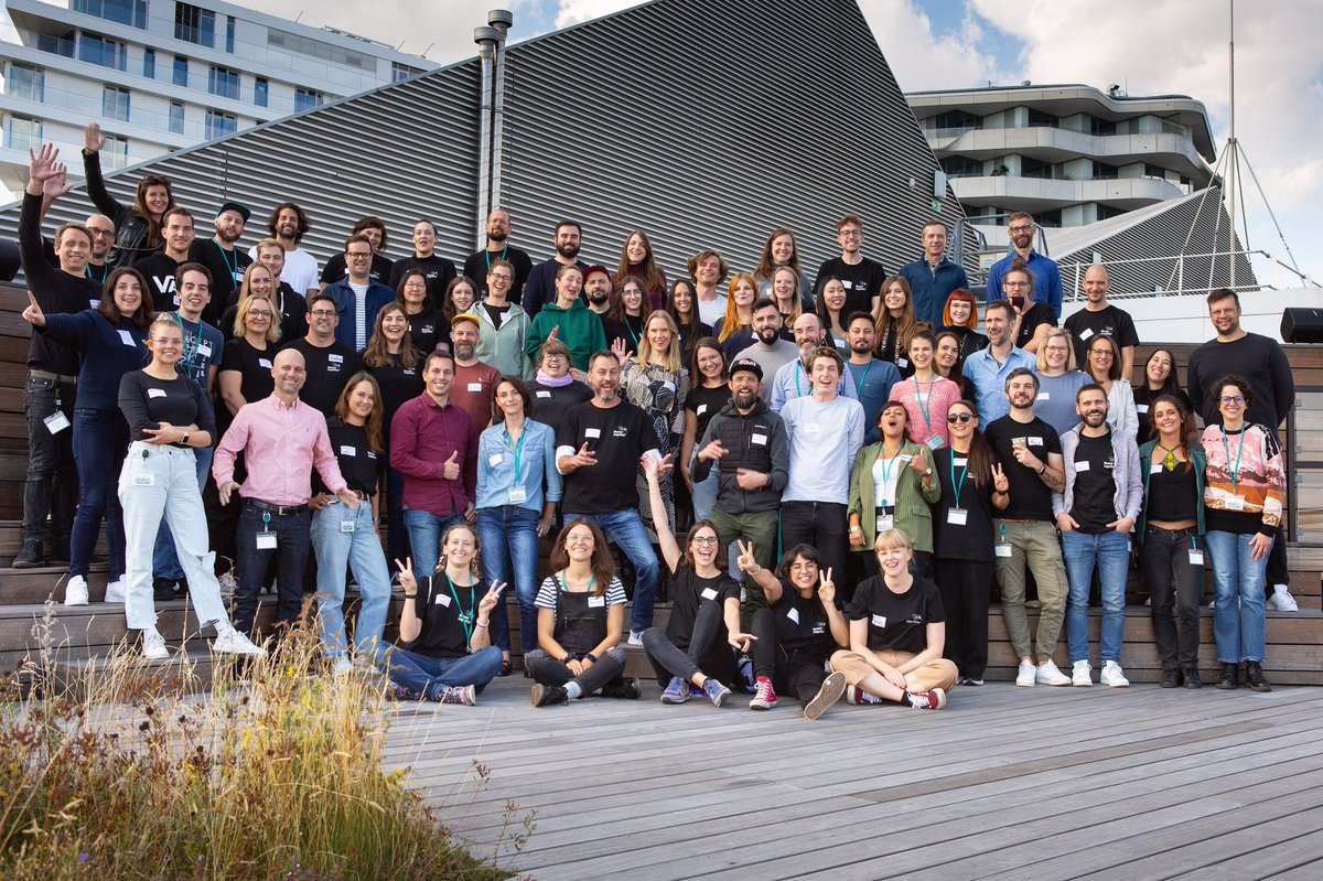 This is the amazing UX team of <a href="/NewWork_SE/">New Work SE</a>. 

We‘re almost 100 talented and dedicated UX professionals, colleagues and friends. Meeting all of them on our annual UX Summit was pure joy. I really love working with all of them day to day…

💪🏻 for a better working life