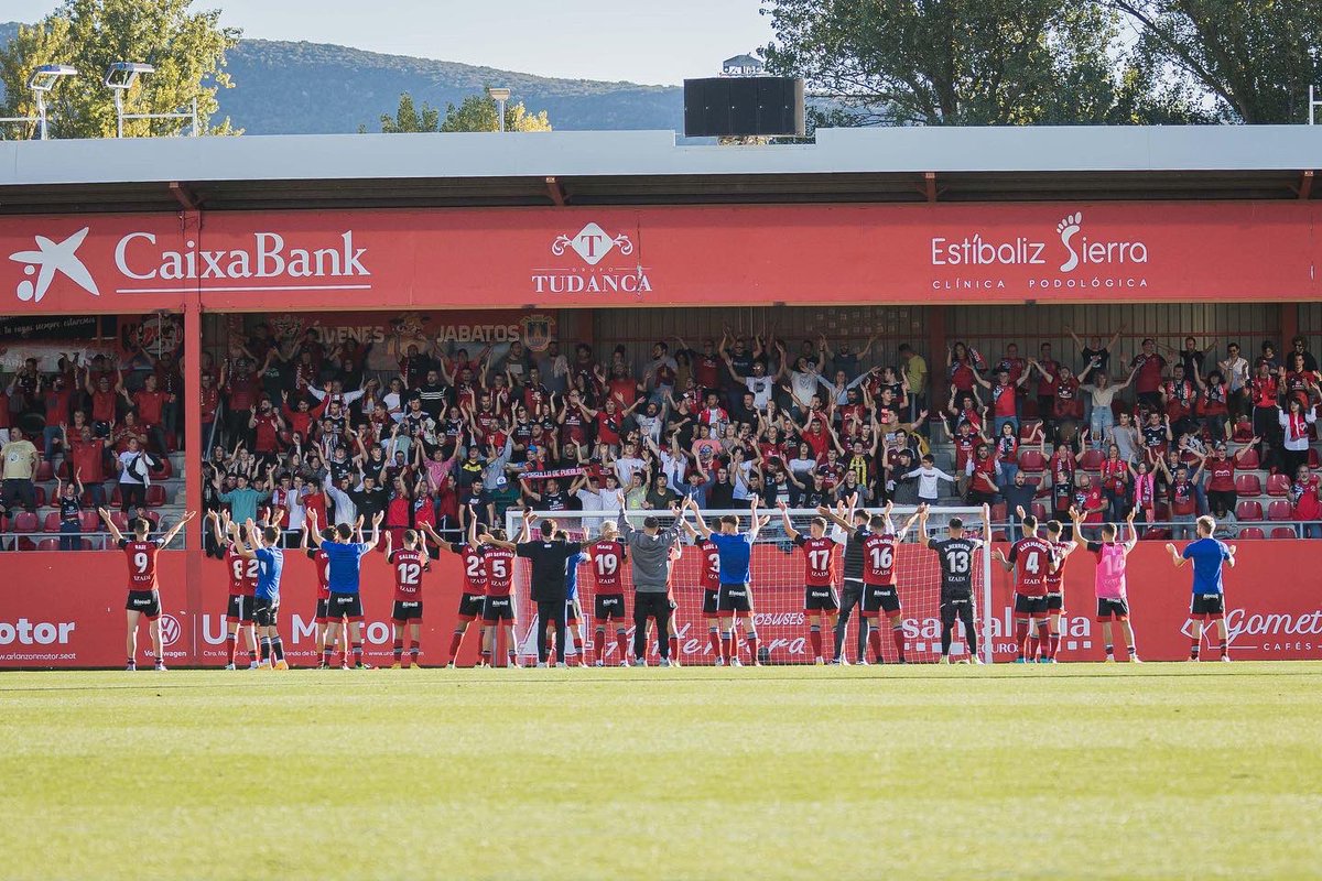 raulgdh9's tweet photo. Este equipo nunca se rinde! Gracias afición por ayudarnos a conseguir un punto tan importante! #vamosjabatos🐗 💪🏼♥️ https://t.co/iMs4ngWgnh
