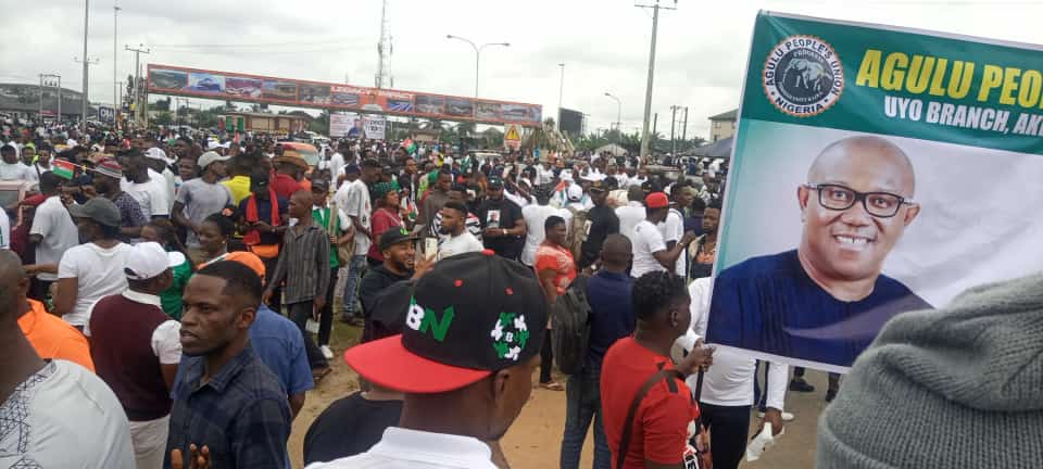 BenMoonNg's tweet photo. A new Nigeria is possible because we are the structure!

Our labour will not be in vain. I stand for Integrity and Competence.

Happy Independence Day my Dear Nigerians. It can only get better!

#AkwaIbom2MillionManMatch #NewNigeria #PointAks #AkwaIbomTwitter #ObiDatti #BenMoon https://t.co/dosZqheRxy