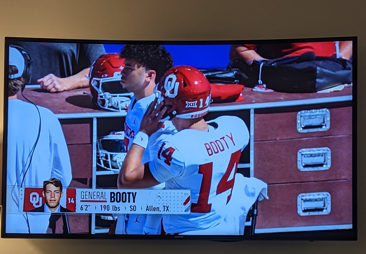 sharpcorners84's tweet photo. Best name in sports! #generalbooty
@CardCrawler @CardboardPC @ClutchRipz @RetailRipper https://t.co/9tAniriDqe