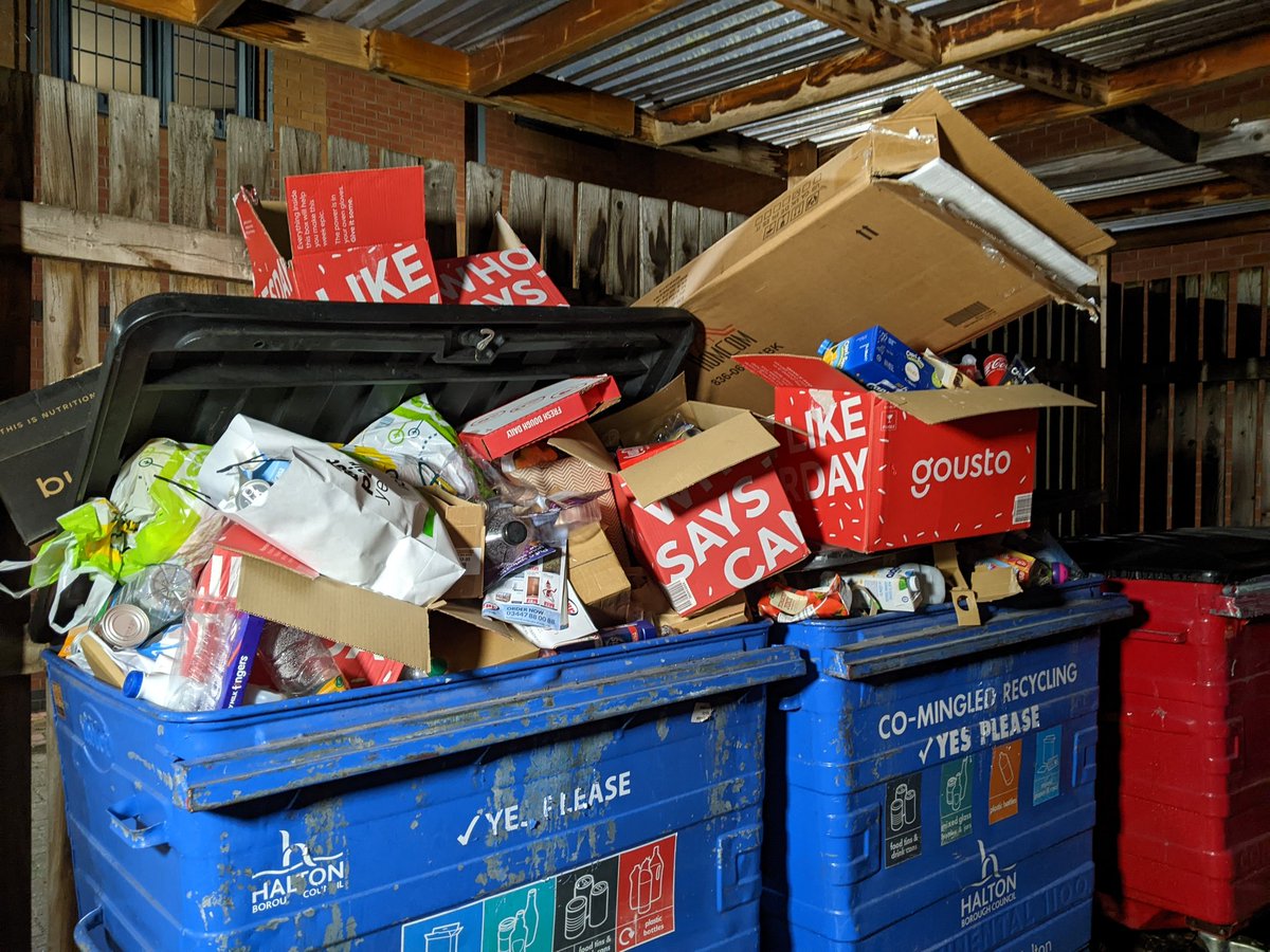 JonFosterArt's tweet photo. @HaltonBC just wondering when you're going to empty the recycling bins at Liebig Court because these haven't been emptied for 3 weeks now and it's getting beyond a joke. Also you should supply another recycling bin because the way it's going two isn't enough. https://t.co/OSo99V1ehH