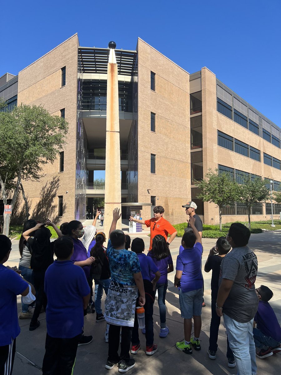 UTRGV field trip for our Sam Houston Cougars! Our 5th graders were engaged as they were gaining awareness of future possibilities! <a href="/houstonmisd/">Houston Elementary</a> <a href="/counseling_misd/">McAllen ISD Counseling Department</a> <a href="/MSsjcastillo/">San Juanita Castillo</a> <a href="/CounselorMISD/">McAllenISDCounselingNCabrera</a>