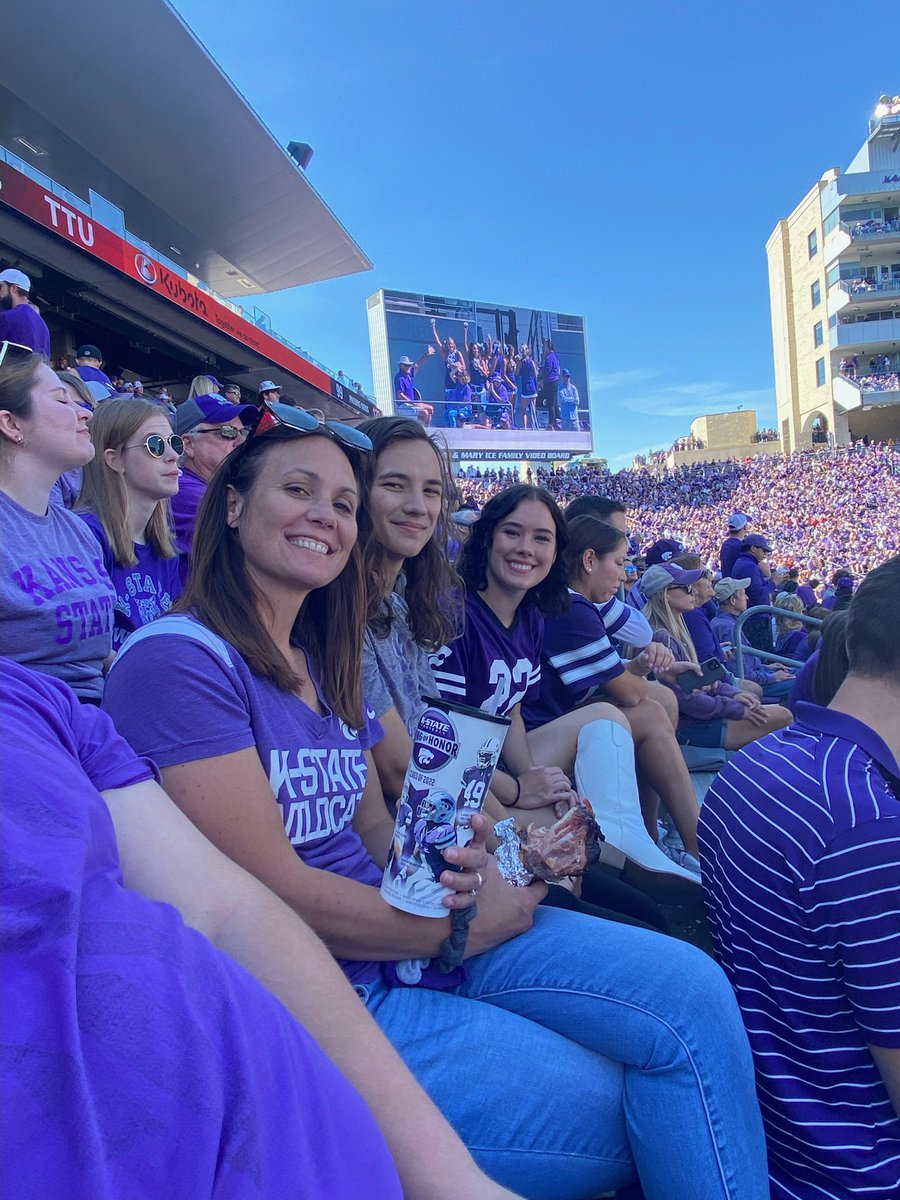 Tara Dimick tweet media