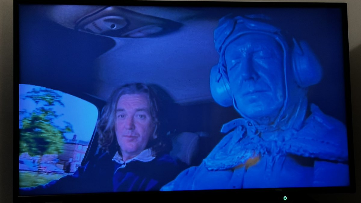 AlexRollings98's tweet photo. Watching a top quality show from many moons ago @MrJamesMay https://t.co/72TB8Vrysl