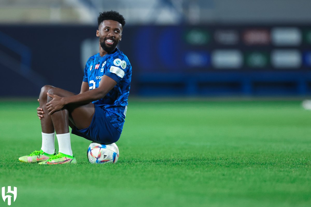 Alhilal_FC's tweet photo. 🔚 بمناورة فنيّة.. اختتمنا استعداداتنا لمواجهة الغد ⚽️💙

#الهلال https://t.co/Zpl9kriok2