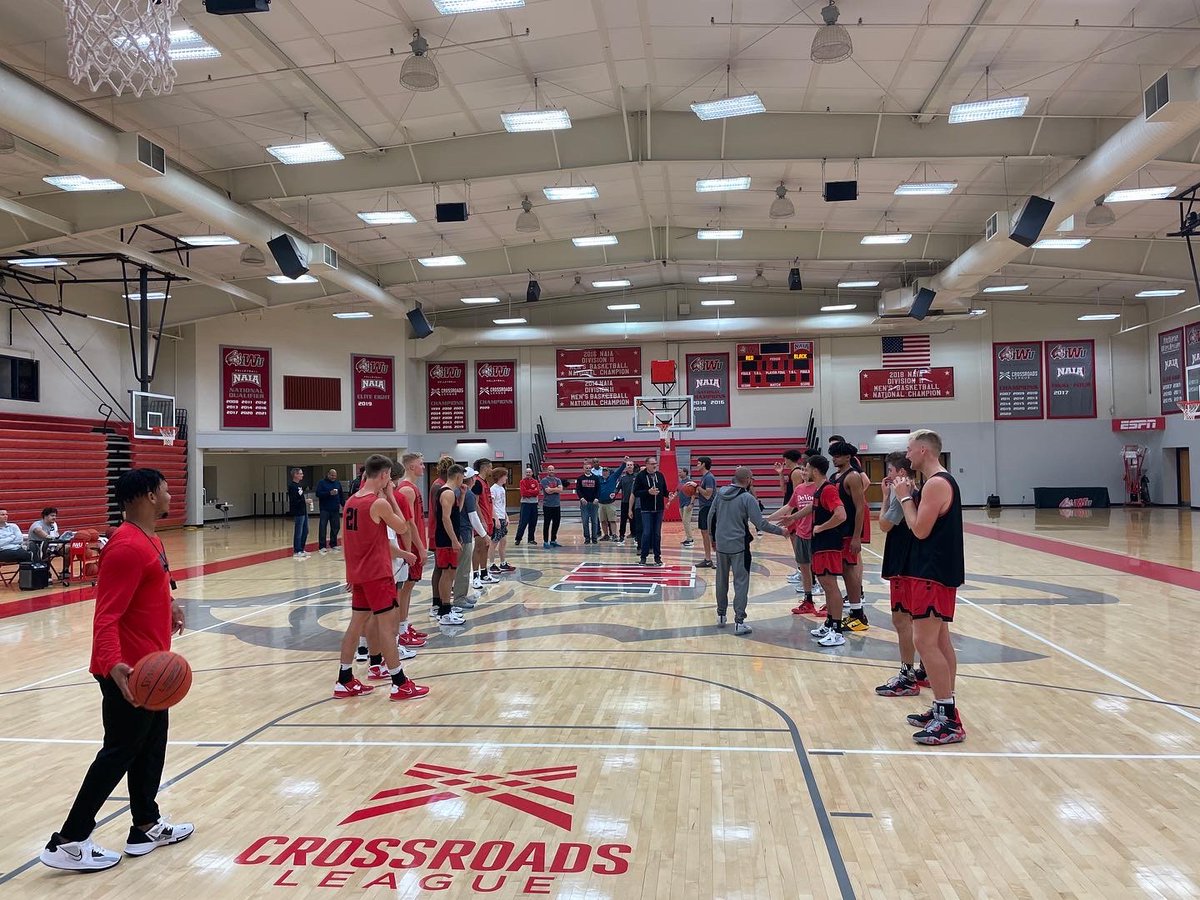 IWU Hoops tweet media