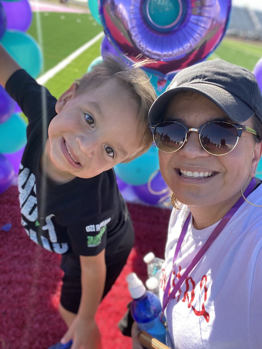 ManorReEngage's tweet photo. Walking With Hope was very personal for my little unit with me today and to have a time and place to physically express celebration of life and awareness was powerful. Thankyou @WholeChild_MISD for your hardwork in creating this space. @ManorISD @SpencerAndreD  @SaulPaul #spm22 https://t.co/pxp55Arx4i