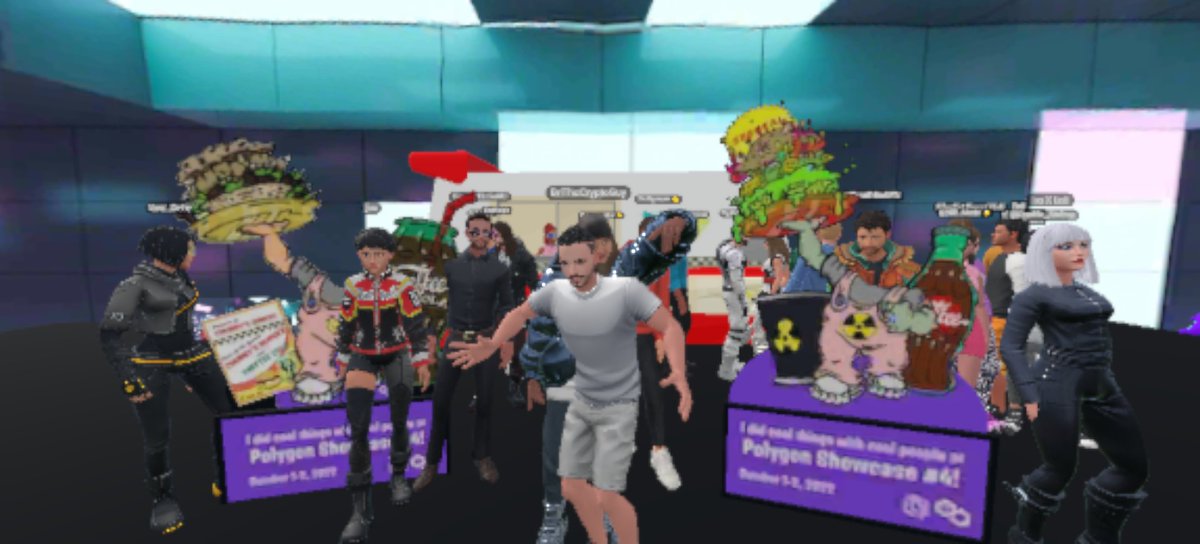 neocrotalic's tweet photo. On the Metaverse foodtruck at the #Polygonshow @MyCreativeOwls @MetaDiner #CHUBBYs https://t.co/gFNgAvJqhl