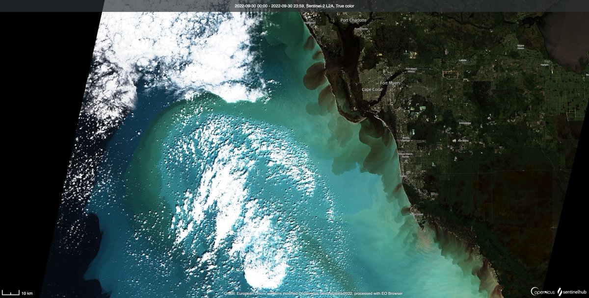 imagerydrones's tweet photo. Incredible coastal imagery of Florida pre- and post- Ian on @sentinel_hub  #sentinel2 #satellite #remotesensing https://t.co/zTCbWNXuR3 https://t.co/o9VTJ0AMWQ