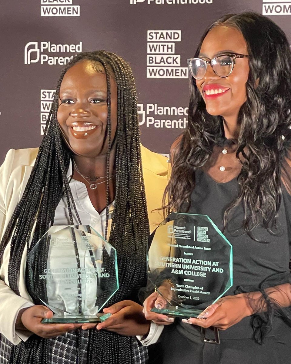 Today our President and Vice President were honoredat the 2022 Congressional Black Caucus in Washington, D.C. to accept an award on behalf of this chapter for the Youth Champion of Reproductive Health award. We are profoundly grateful and humbly accept this award. #Geauxjags