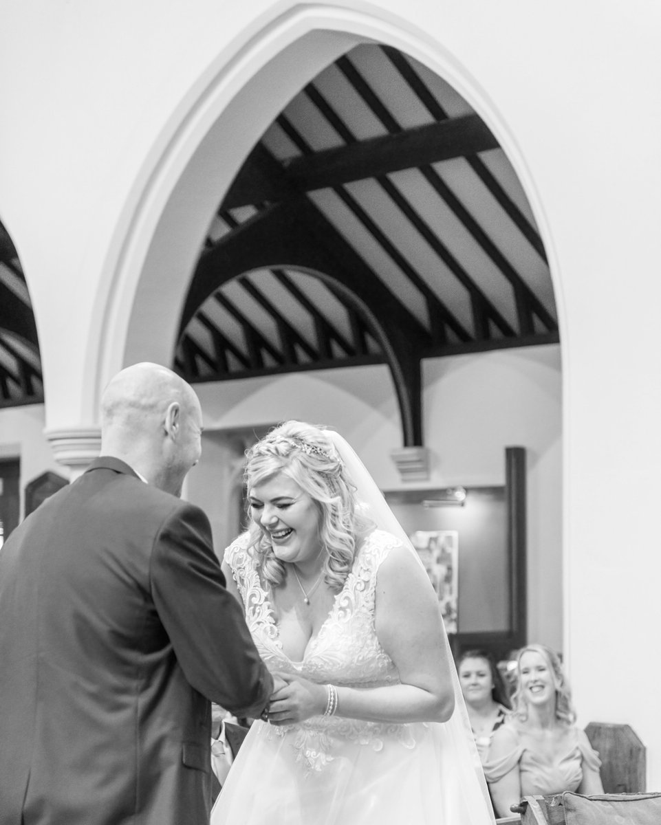 PhotoLeaB16's tweet photo. Moments like this is why I love my what I do. 

💕📷💕

 #lbphotography #lbweddings  #femaleweddingphotographer #lgbtqweddingphotographer #warwickshireweddings #warwickshireweddingphotographer #apicoftheweek #westmidlandsweddingphotographer #naturalweddingphotogra https://t.co/1qHPghST01