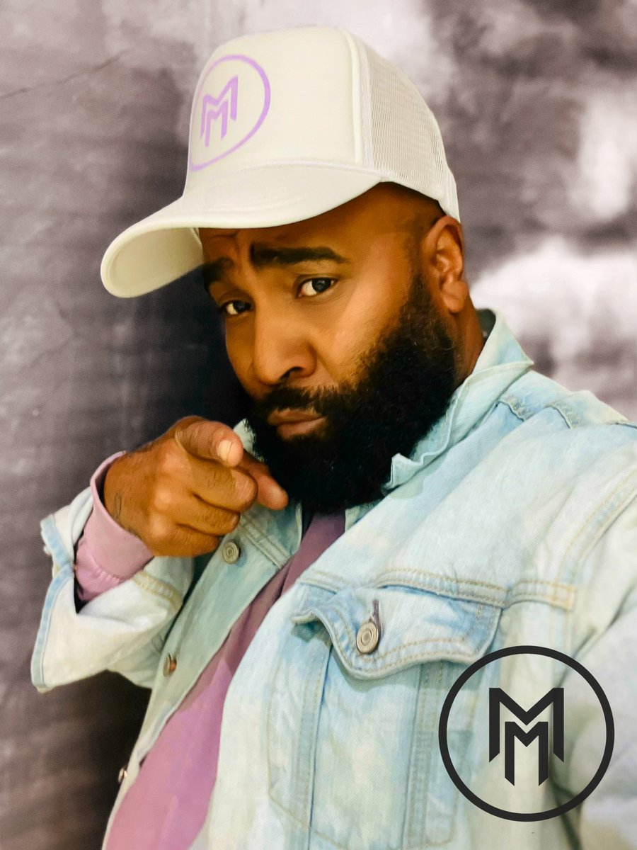 mackmediaphoto's tweet photo. @mackmediaphoto The CEO https://t.co/OU0cisCtC2