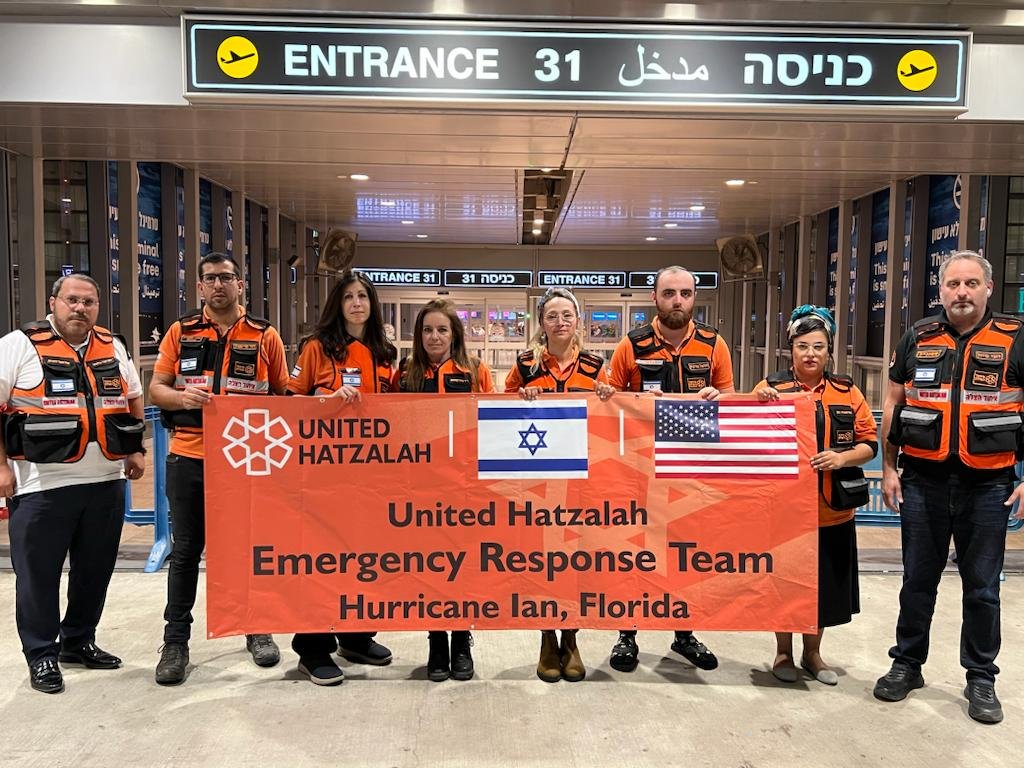 joelleyden's tweet photo. Israeli Global Humanitarian Aid Team Leaves For Florida 

#Israel #Jewish #Florida #HurricaneIan #SearchRescue #Humanitarian 
@UnitedHatzalah @AP @Reuters @CNN @FoxNews @BBCBreaking @AFP @MSNBC @IsraelMFA @LiorHaiat @IsraeliPM @jfederations @IDF @nytimes @wolfblitzer @joelleyden https://t.co/VD0Cuv93UN