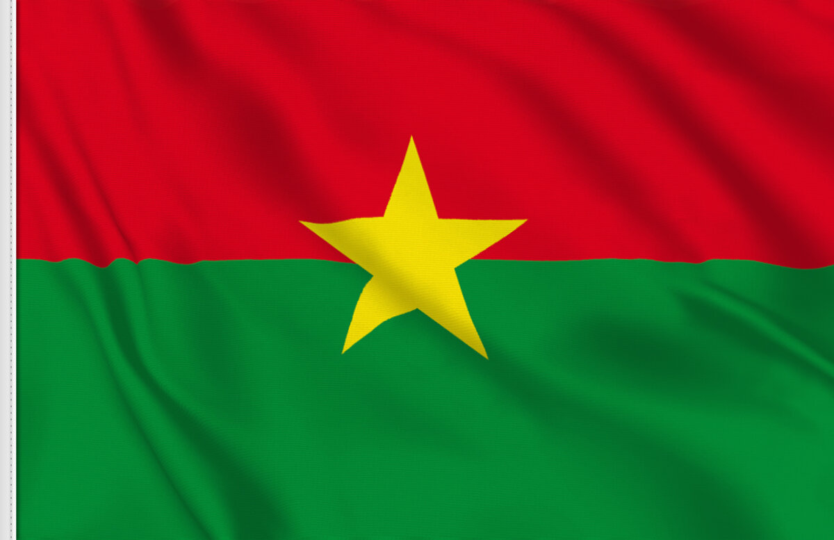 RoiMakoko2's tweet photo. L histoire se répète au Burkina Faso 🇧🇫
Qu'Allah facilite 😔🙏 https://t.co/VGoV83coWG