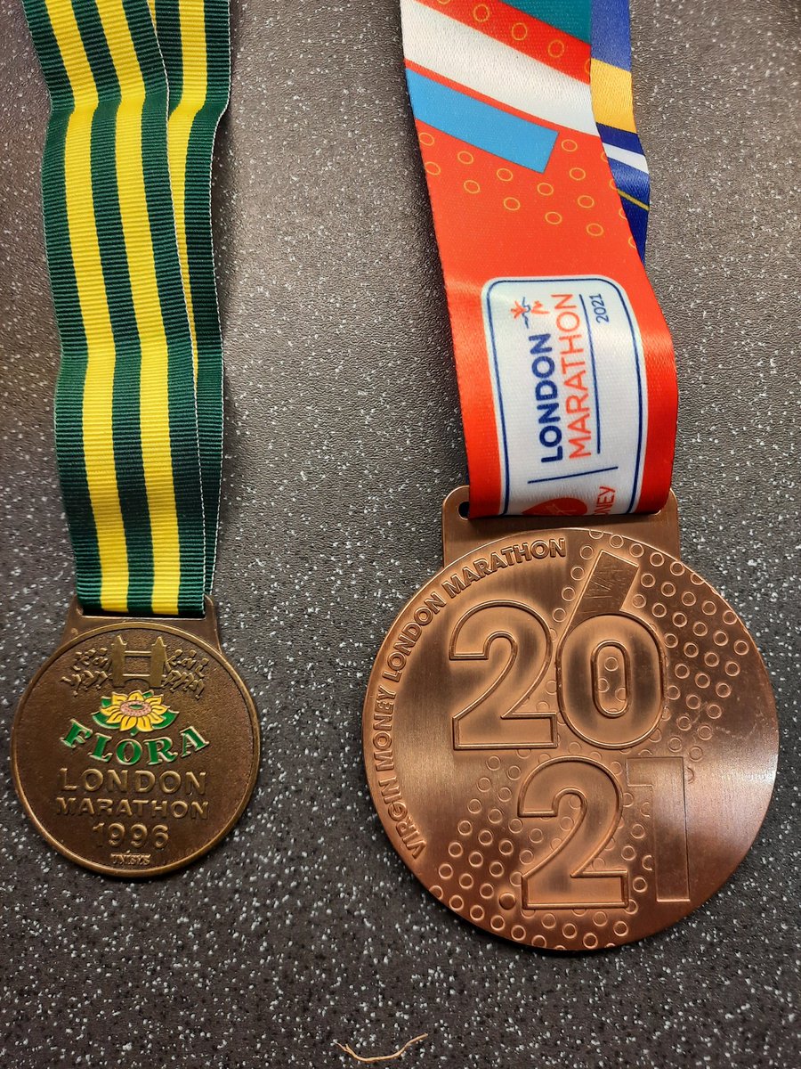 Best of luck to all those people running #LondonMarathon Last year running, this year treating #stjohnAmbulance