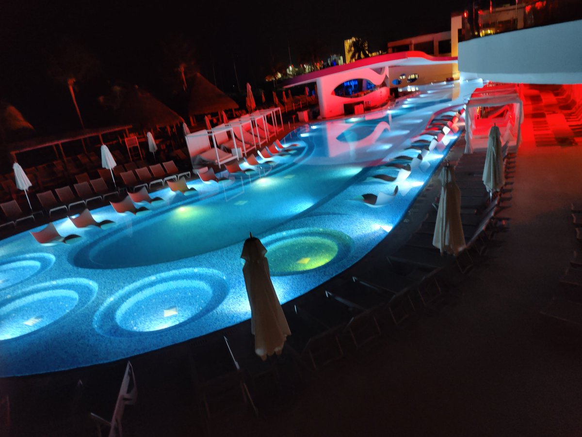 viking135's tweet image. #NotHome