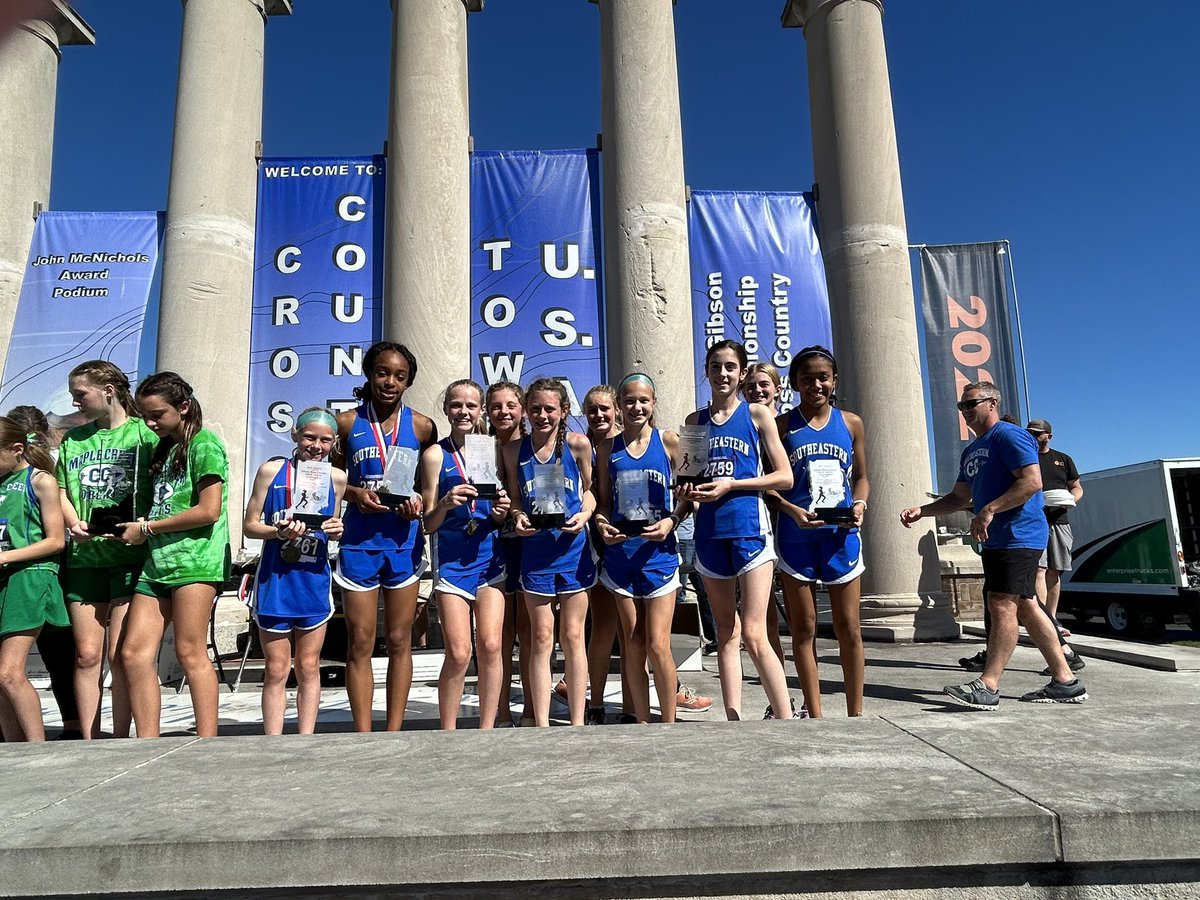 esgraham13's tweet photo. MS State Cross Country 
HIJH Girls @hijhathletics 

Anissa - 3rd
Maryn - 12th
Sarah - 17th

Girls team -3rd overall https://t.co/wjXAWlyVI0