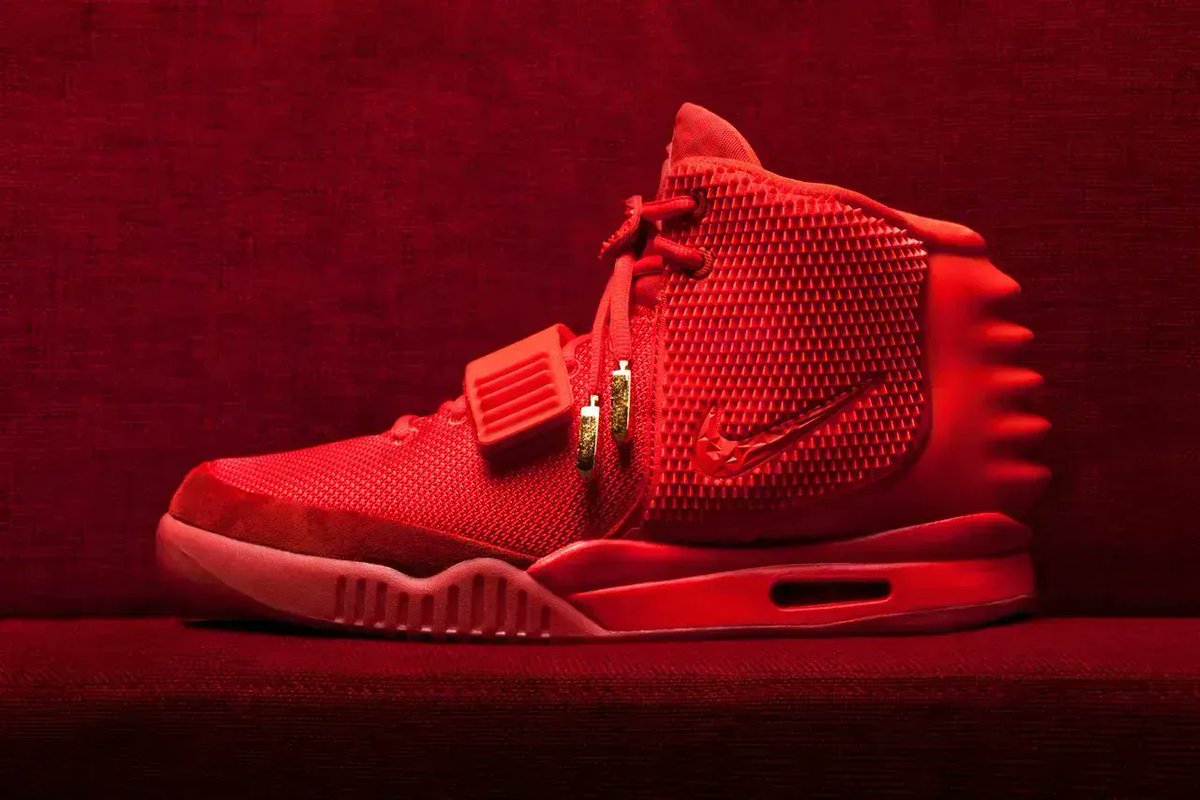 SneakerNews's tweet photo. It's 🅾️ctober https://t.co/sS9MCCQ8Df