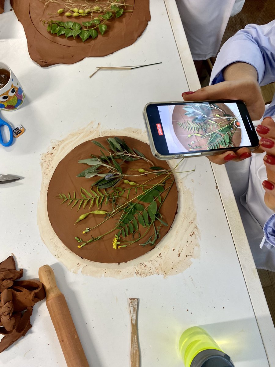 di_yart's tweet photo. Today was botany day, we did cool things for the interior😍 #decor #flores #arrstudio https://t.co/pRtz4wWq99