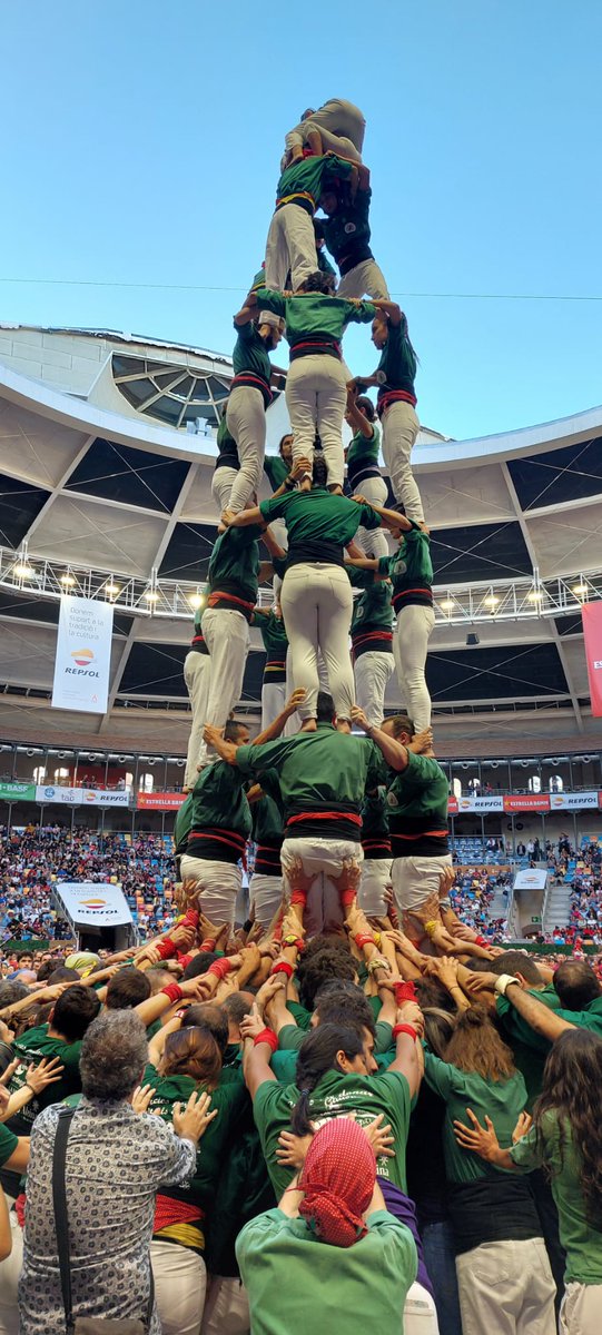 Castellers de Sant Cugat tweet media