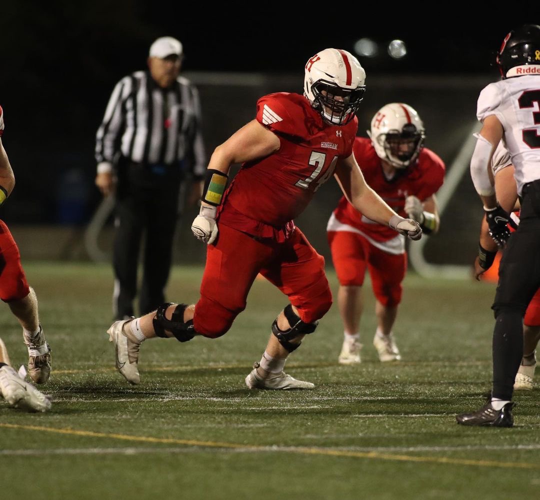 thebernstein's tweet image. Hingham moves to 4-0 with a win over Whitman-Hanson. I see u blockin #74 👀