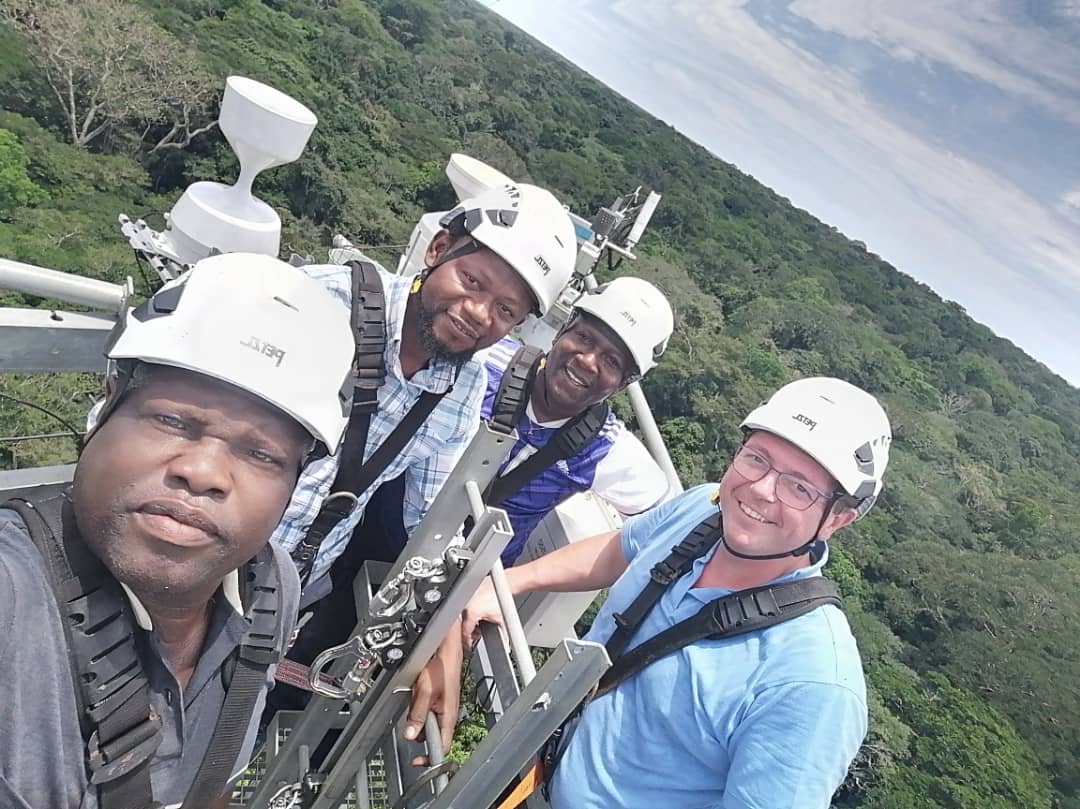 Visite dense du Doyen de Gembloux <a href="/AgroBioTech/">Gembloux Agro-Bio Tech</a> <a href="/UniversiteLiege/">Université de Liège</a>  à l'@ERAIFT à Kinshasa, à l'IFA au Tshopo. Yangambi pôle de Sciences : un développement de synergies entre valorisation de collections et infrastructures de recherche comme la tour à flux de 55m.
