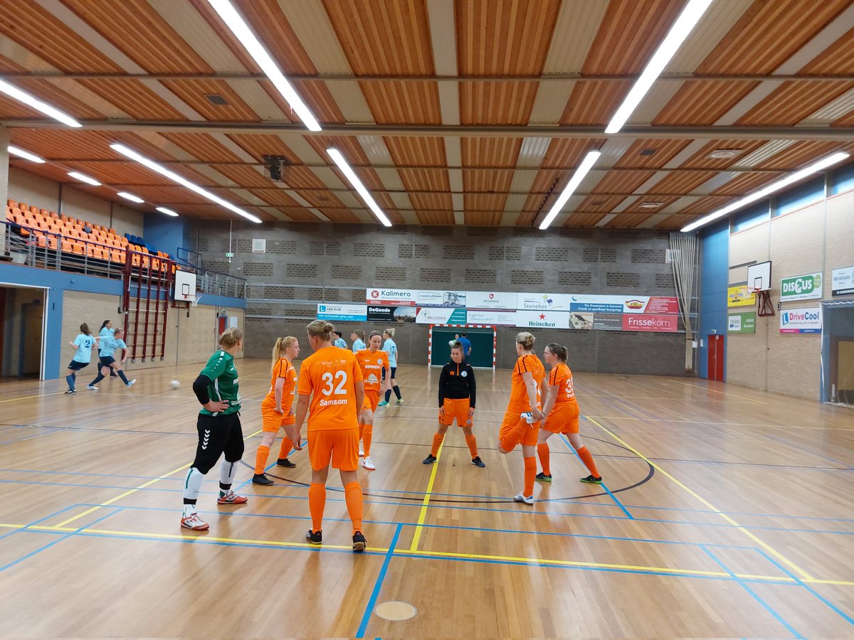 DFTda1's tweet image. VERSLAG DFT1 in spektakelstukje langs Winsum

Na de ietwat teleurstellende nederlaag tegen Hoogeveen Vr1 stond vandaag de verre uitwedstrijd tegen Futsal Winsum op het programma.

 In Winsum opende Annie Postma de
m.facebook.com/story.php?stor…

#drachtsterboys #hoofdklasse #DFT1