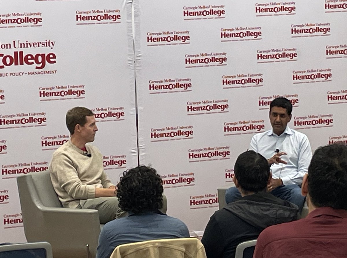 Love being back on campus at <a href="/HeinzCollege/">Heinz College at CMU</a>!!! <a href="/ConorLambPA/">Conor Lamb</a> <a href="/RoKhanna/">Ro Khanna</a> talking about investment, the digital revolution, raising all communities up. #BridgingtheDigitalDivide