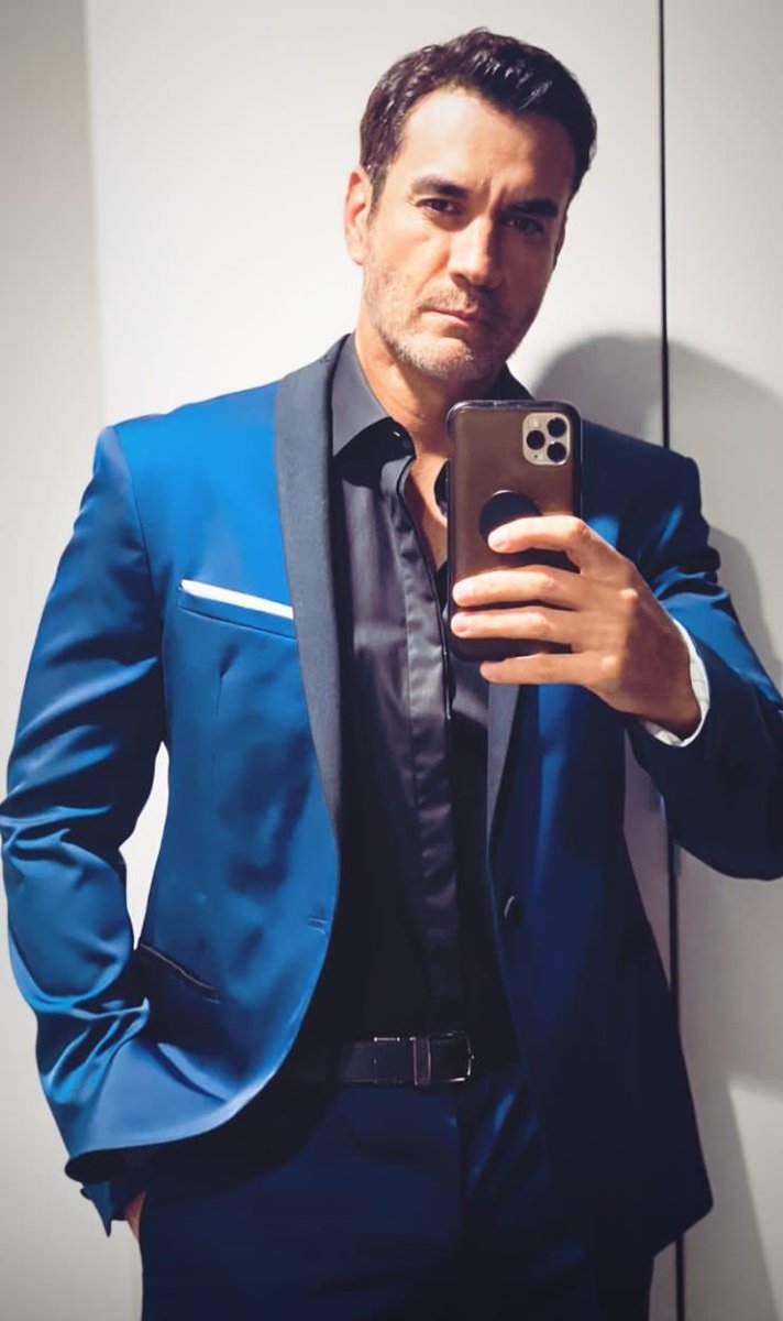 Crispar71958367's tweet photo. 😍 El galán de galanes @davidzepeda1 En tierras peruanas #Perú 🇵🇪 En la premier de la película #SugarEnAprietos Estreno 6 de Octubre a nivel nacional Perú!! #cine 🍿 #comedia #lapeliculasugarenaprietos #Tevor 🤩🔥 https://t.co/V0IEoF5Jmf