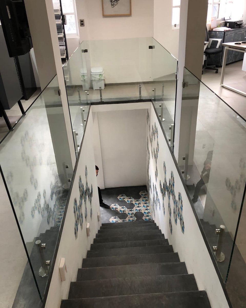 CrisvisaC's tweet photo. Suministro de Cristal Templado 10mm @saintgobainglassmx con mini postes @herrajesbruken instalado y procesado por #CrisvisaToluca
β’
β’
β’
#crisvisatemplados #bruken #construction #ventanasdepvc #ventanasdealuminio #espejos #vidriotemplado #crisvisatoluca https://t.co/f8KtXovVpA