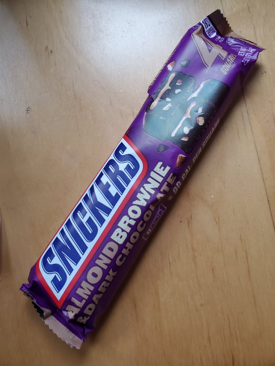 JazelleAH's tweet photo. Yall gotta buy these so @SNICKERS doesn't discontinue them, because imma be distraught if they do. SMACKIN ✅️🍫 #eatasnickers https://t.co/7yhCHkM8p1