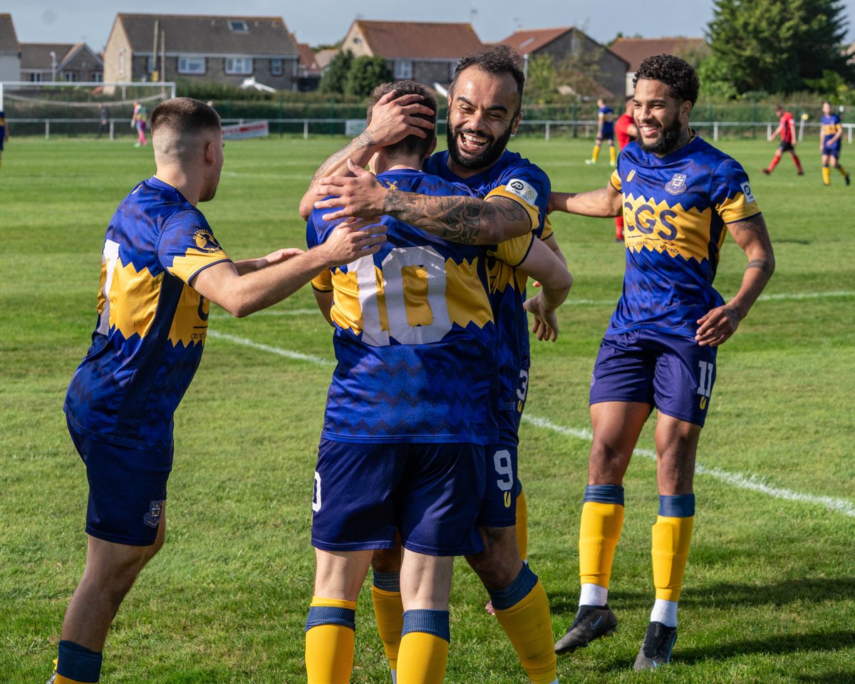 Llantwit Major AFC/CPD Llanilltud Fawr on Twitter "Happy faces are