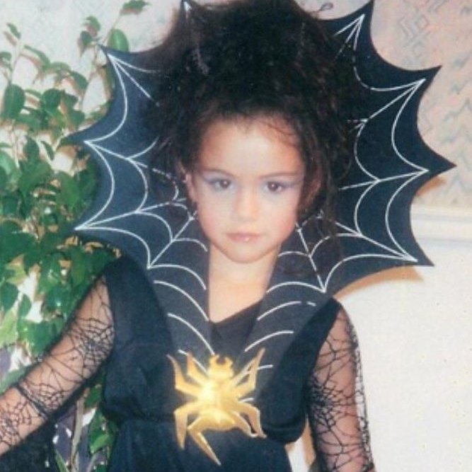 taylenapicss's tweet photo. she was a punk                     she did ballet https://t.co/yPVK1fZq9y