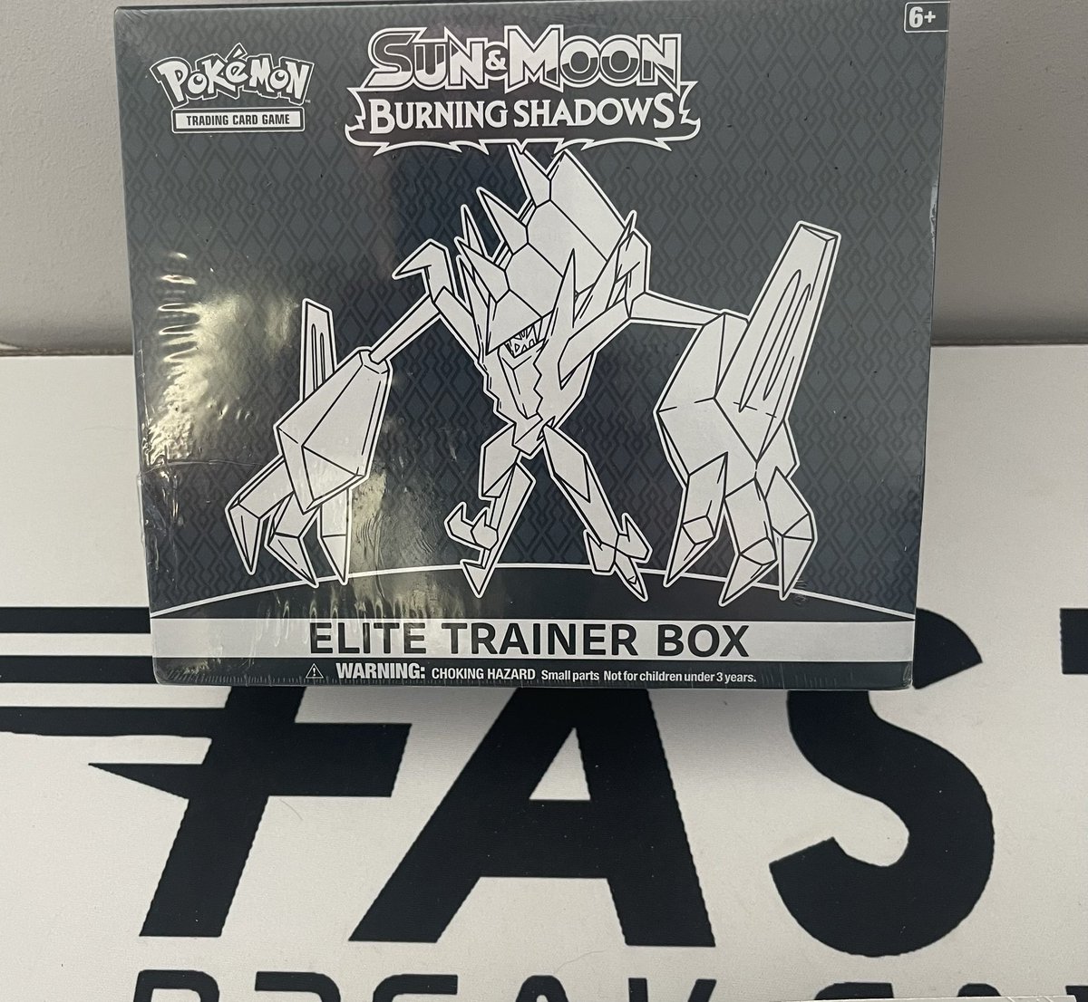 FastBreakCards's tweet photo. 🔥 FBC Fire Freebie #477🔥

Cost: FREE - Free S&amp;H

Pokémon Burning Shadows ETB

When does it end? October 15th @ 5 PM Eastern. 

Follow, Like, Retweet to be entered. (Must be maintained for the entire giveaway period.)

Only reply to @FastBreakCards regarding giveaways https://t.co/GoU1llVGnx