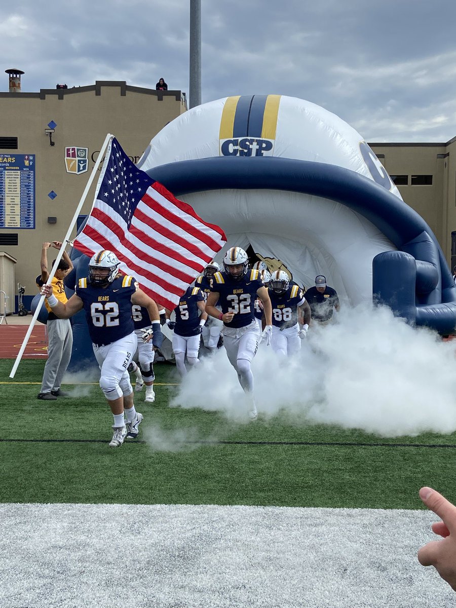 davidrzuehlke's tweet photo. Thank you @JakeMunkwitz and @CSPBearsFB for the invite! Had a great time at seafoam stadium! https://t.co/8mPiiXJpBd