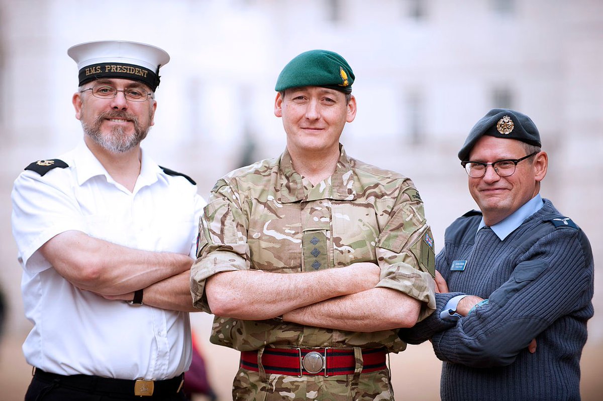 2️⃣: The #reserveforces of the United Kingdom (#GBR) consist of three types.

First there are the #VolunteerReserves:
➡️ #RoyalNavalReserve
➡️ #RoyalMarinesReserve
➡️ #ArmyReserves (@Army_Reserves) 
➡️ #RoyalAuxiliaryAirForce
➡️ #RoyalAirForceVolunteerReserve