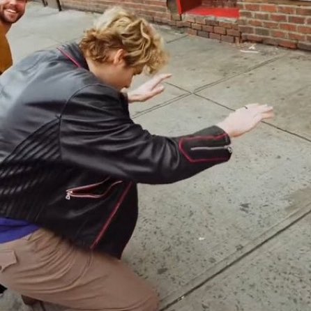 cliffordshaze's tweet photo. me when „produced by michael clifford” https://t.co/FdQfxDn37D