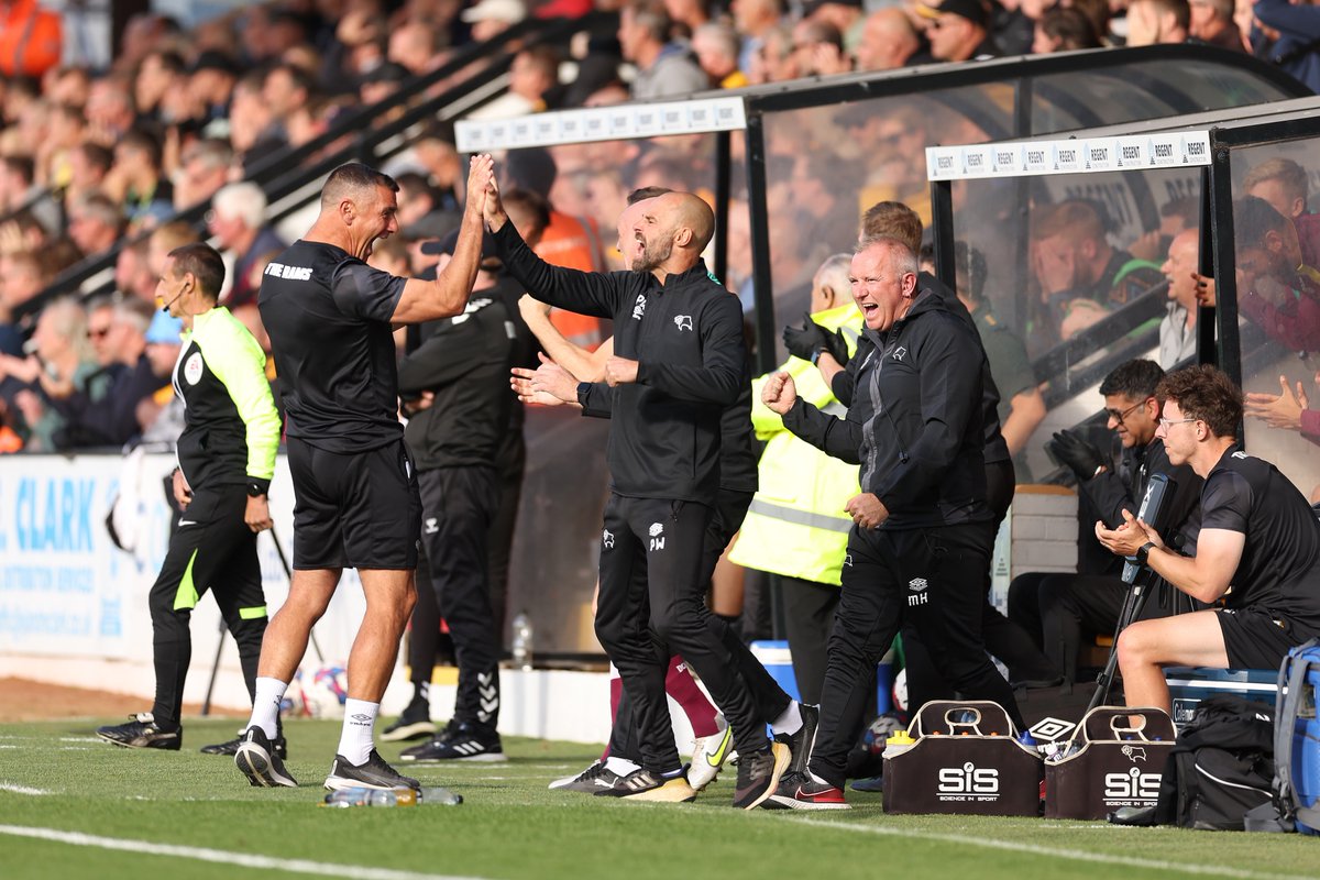 RyanBPhoto's tweet photo. Great start to the new job for Paul Warne @dcfcofficial Shot for @ShutterstockNow @CanonUKandIE #derbycounty #derby #dcfc #camder #canon #rams #paulwarne https://t.co/fByq5sSLpp