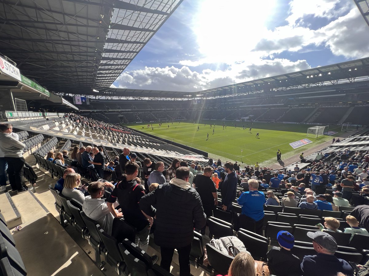 PufcTalk's tweet photo. “Do do do football in a library” 🤫 #MKDPET #PUFC @theposh @MKDonsFC https://t.co/Gezb5ZQ1hy