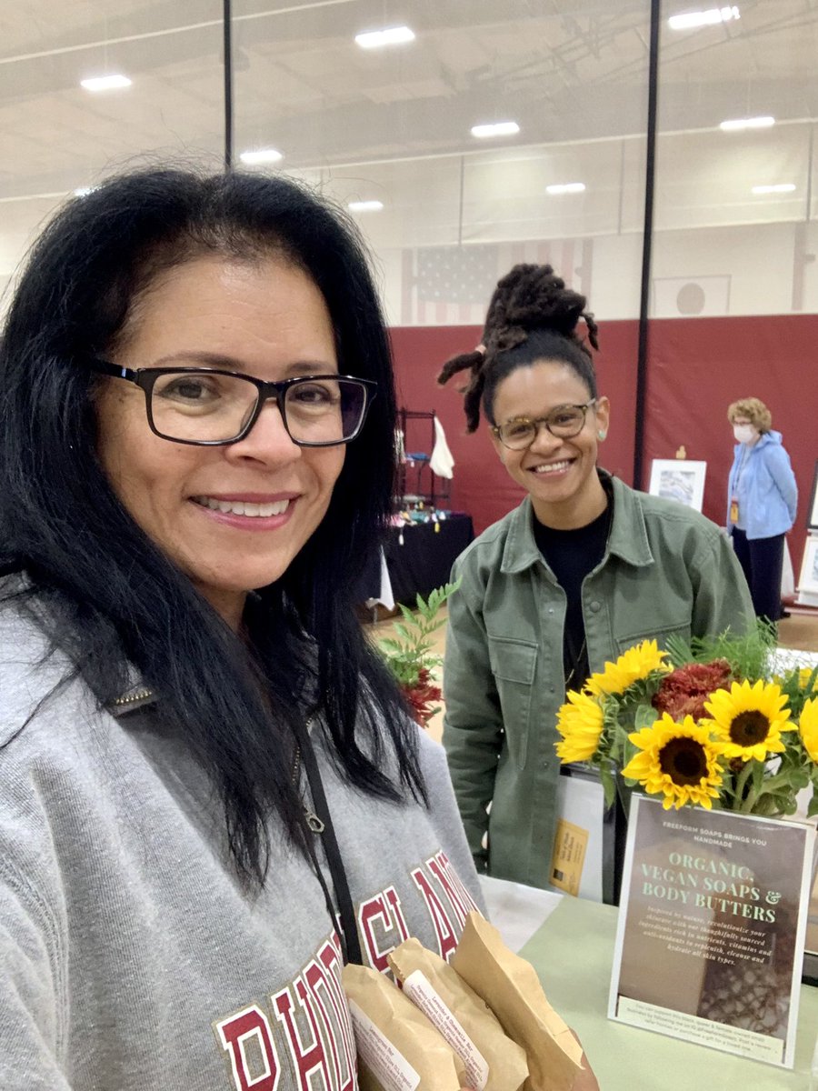 AnnaKids1st's tweet photo. Thank you @LGSabinaMatos @RICAlumni for your presence @RICNews #ricfest #Homecoming #HSI #servingness https://t.co/hV7Bg96Bw2