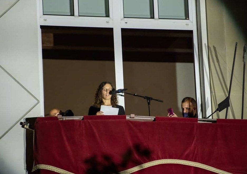 CentenariUEO's tweet photo. En el moment de cloure el Centenari, el nostre agraïment a Ajuntament @Olotuit i molt particularment a l'alcalde @PepBergaVayreda. El seu suport ha estat clau per tenir una celebració tan lluïda com la que hem tingut. Gràcies per invitar-nos a fer Pregó Festes del Tura 2021. https://t.co/qjz33IfKXz