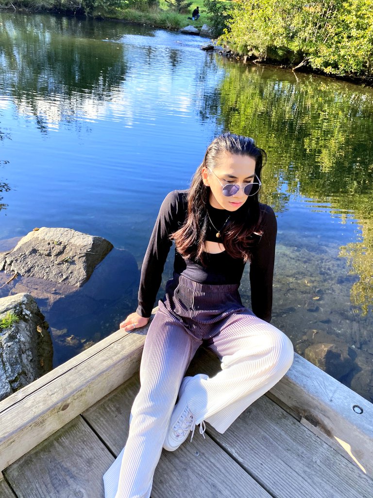 roclinroll's tweet photo. Another Nature's little secret of joy, discovered. 💛✨ #PullenCreek #Streamwalk #Skagway https://t.co/X0iTHYWydt