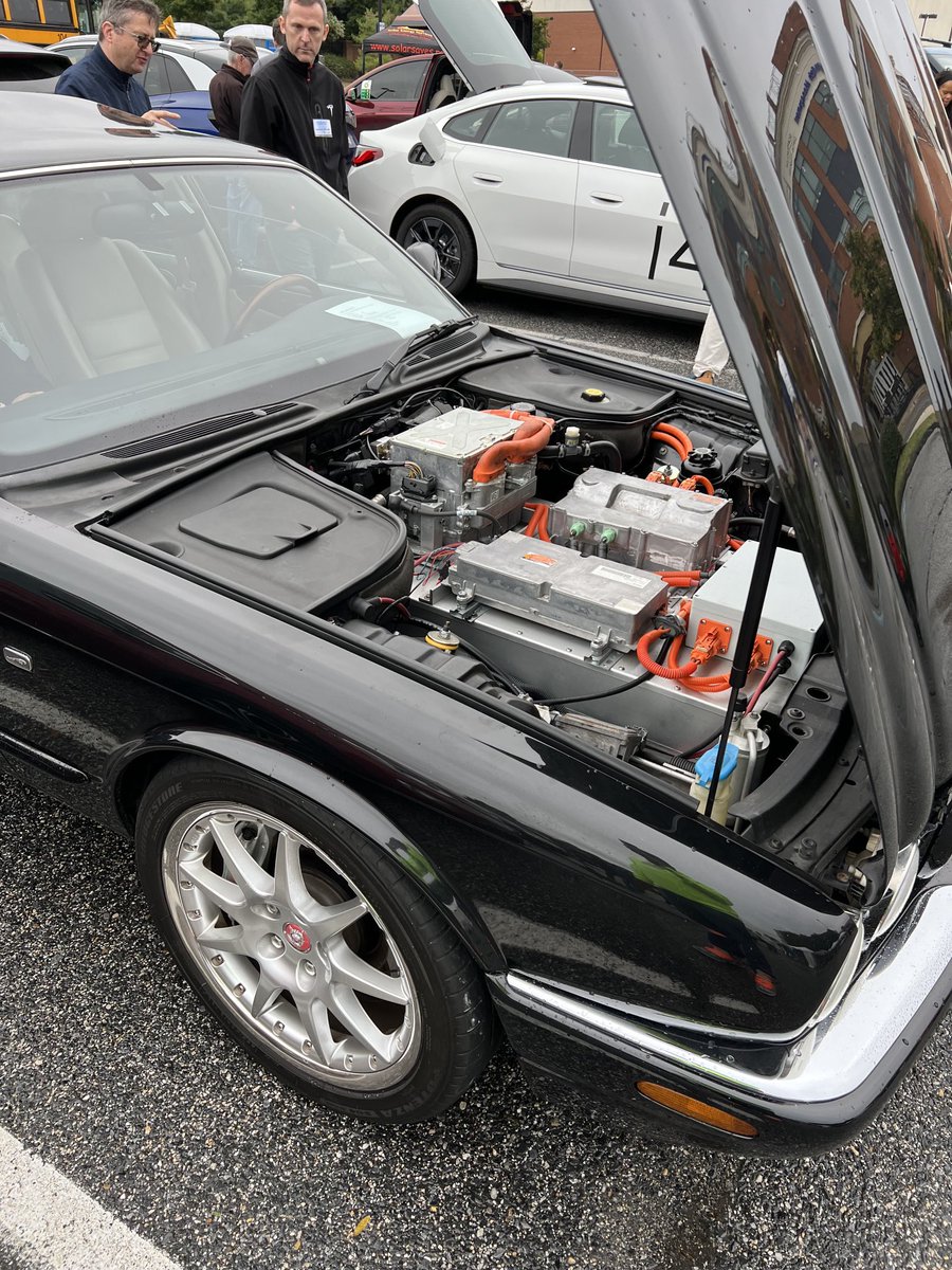 Christopher A. Davis tweet media