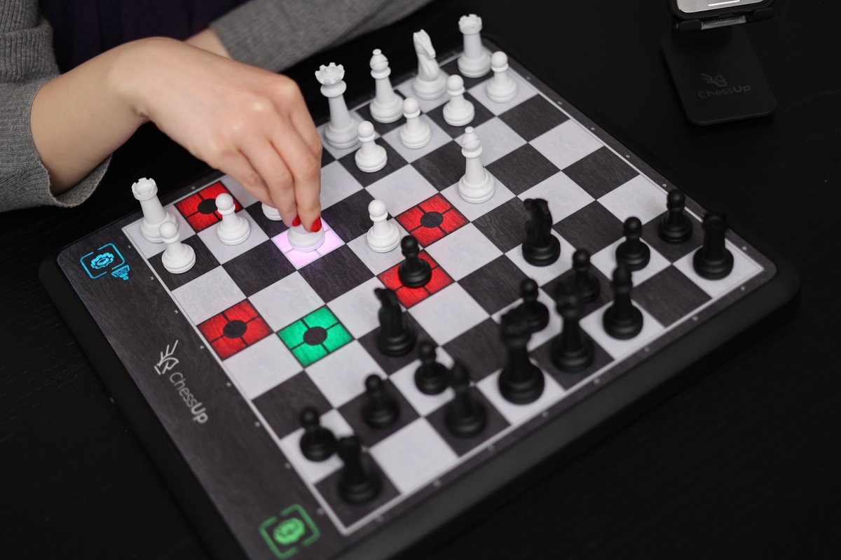 We know that learning #chess and other #STEMgames can be intimidating. At Bryght Labs, we strive to make learning a new skill easy and fun! Our mission definitely shines through in our <a href="/PlayChessUp/">ChessUp</a> product. Check it out😁  bit.ly/3ClvzOj 

#chessboard #chesslessons
