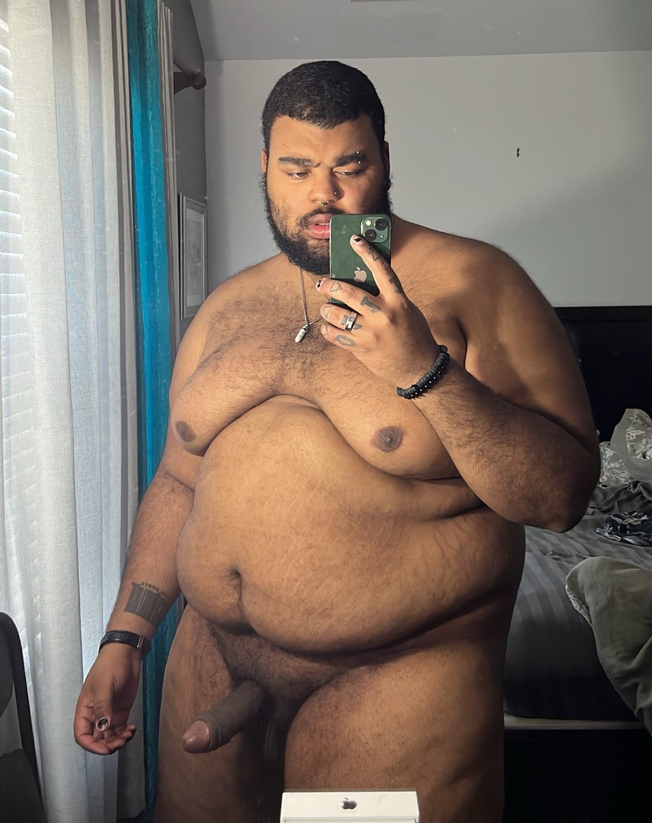 babypluto288's tweet photo. finally home and naked 😵‍💫 https://t.co/tvj2XmHIPz